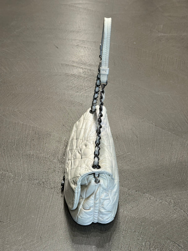 2006-2008 Chanel matelassé leather shoulder bag