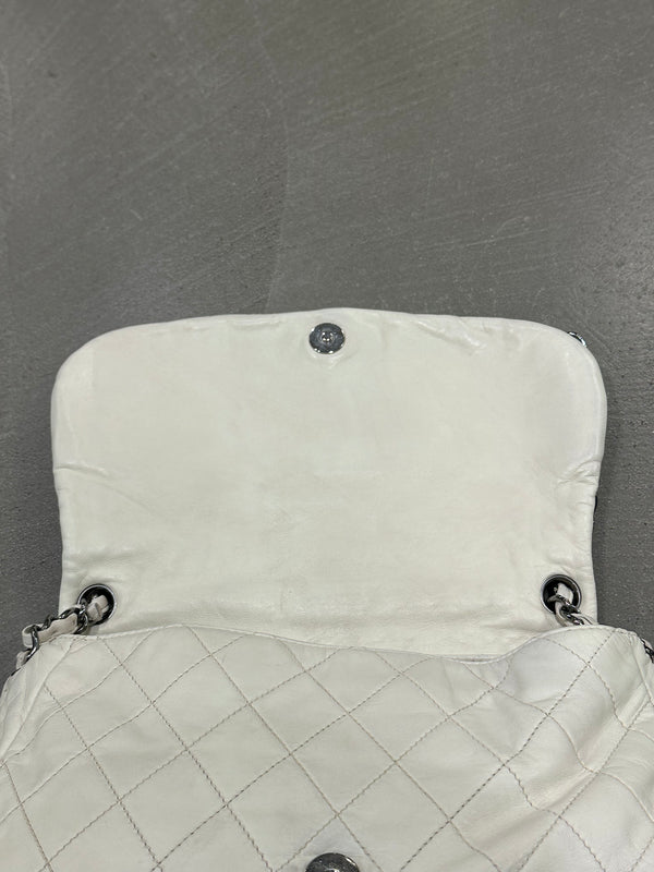 2006-2008 Chanel matelassé leather shoulder bag