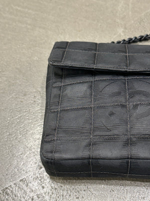2001 Chanel Chocolate Bar travel line shoulder bag