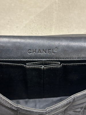 2001 Chanel Chocolate Bar travel line shoulder bag