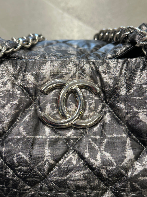 2009-2010 Chanel quilted nylon chain tote bag