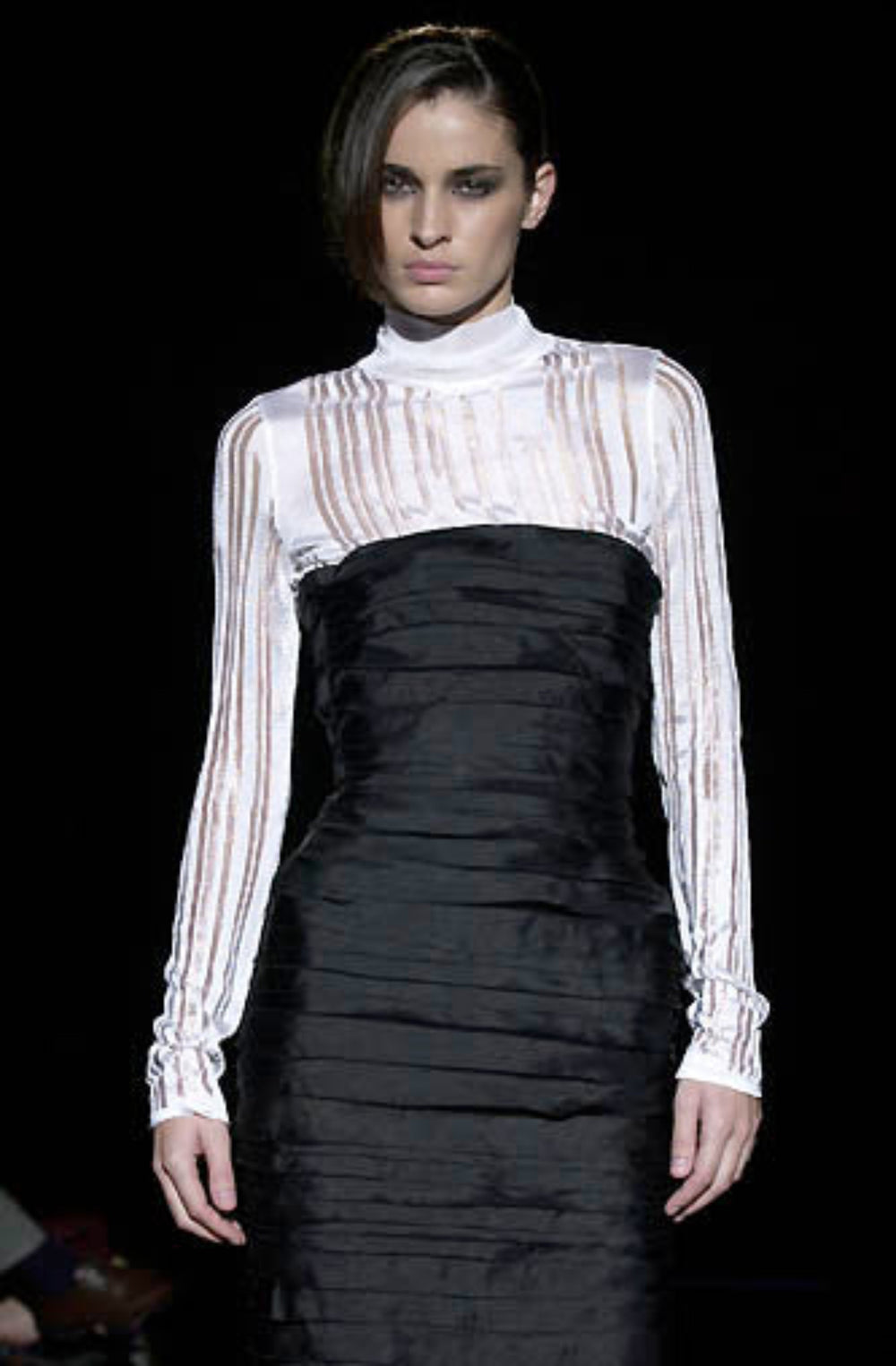S/S2001 Gucci by Tom Ford runway strapeless silk dress