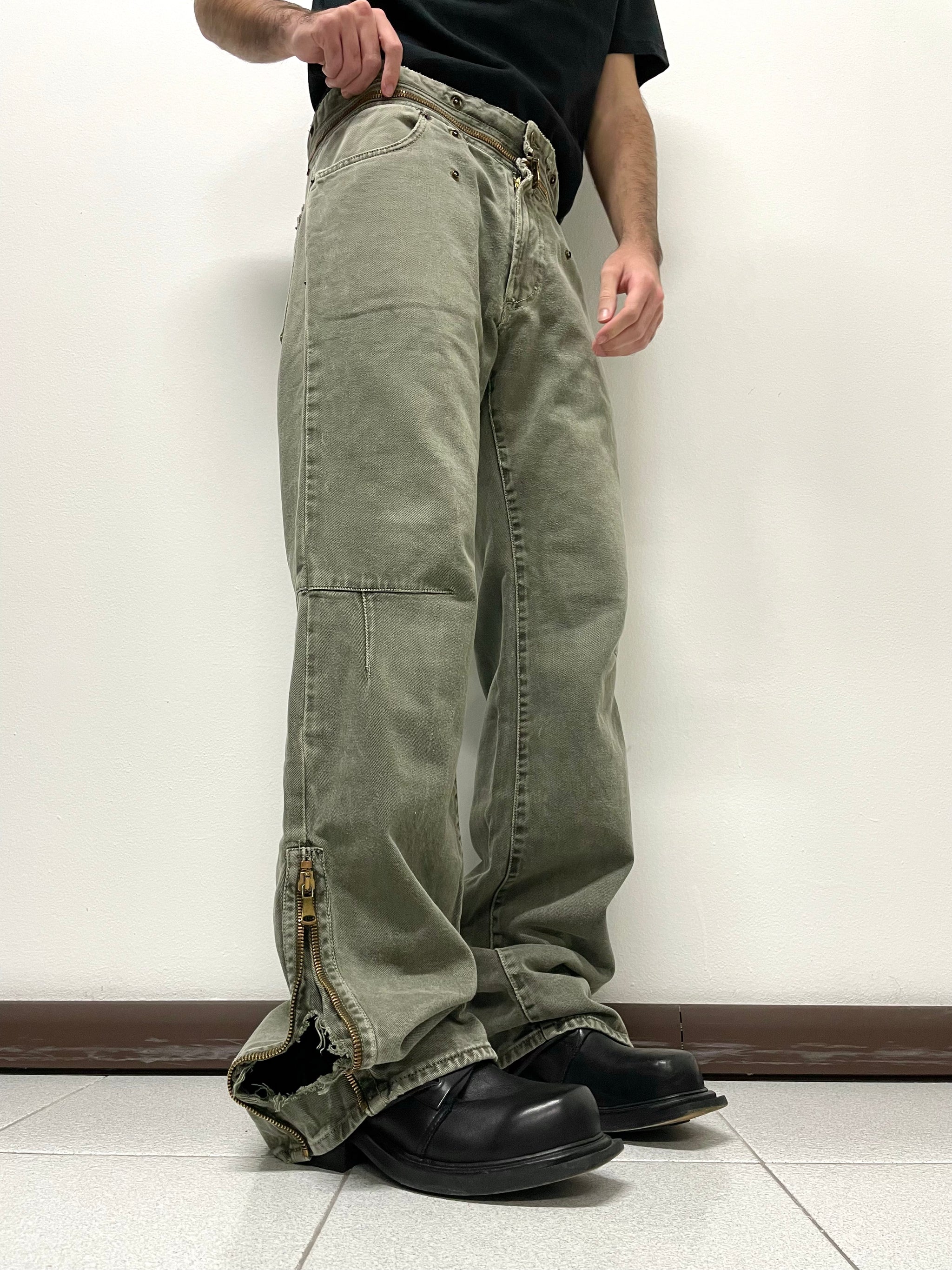 2003 Dolce & Gabbana zipper waist ankle jeans – elevated