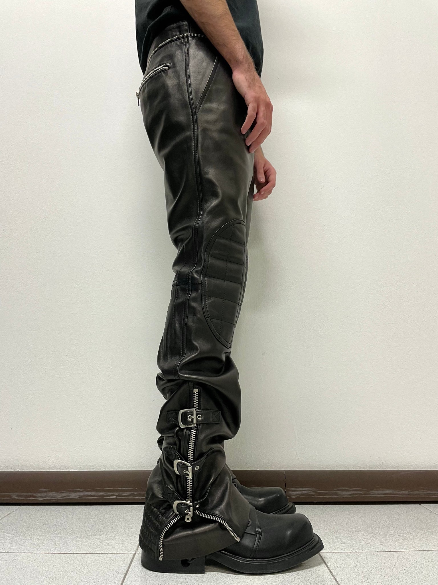 AW2003 Dolce & Gabbana leather bondage biker pants – elevated archives