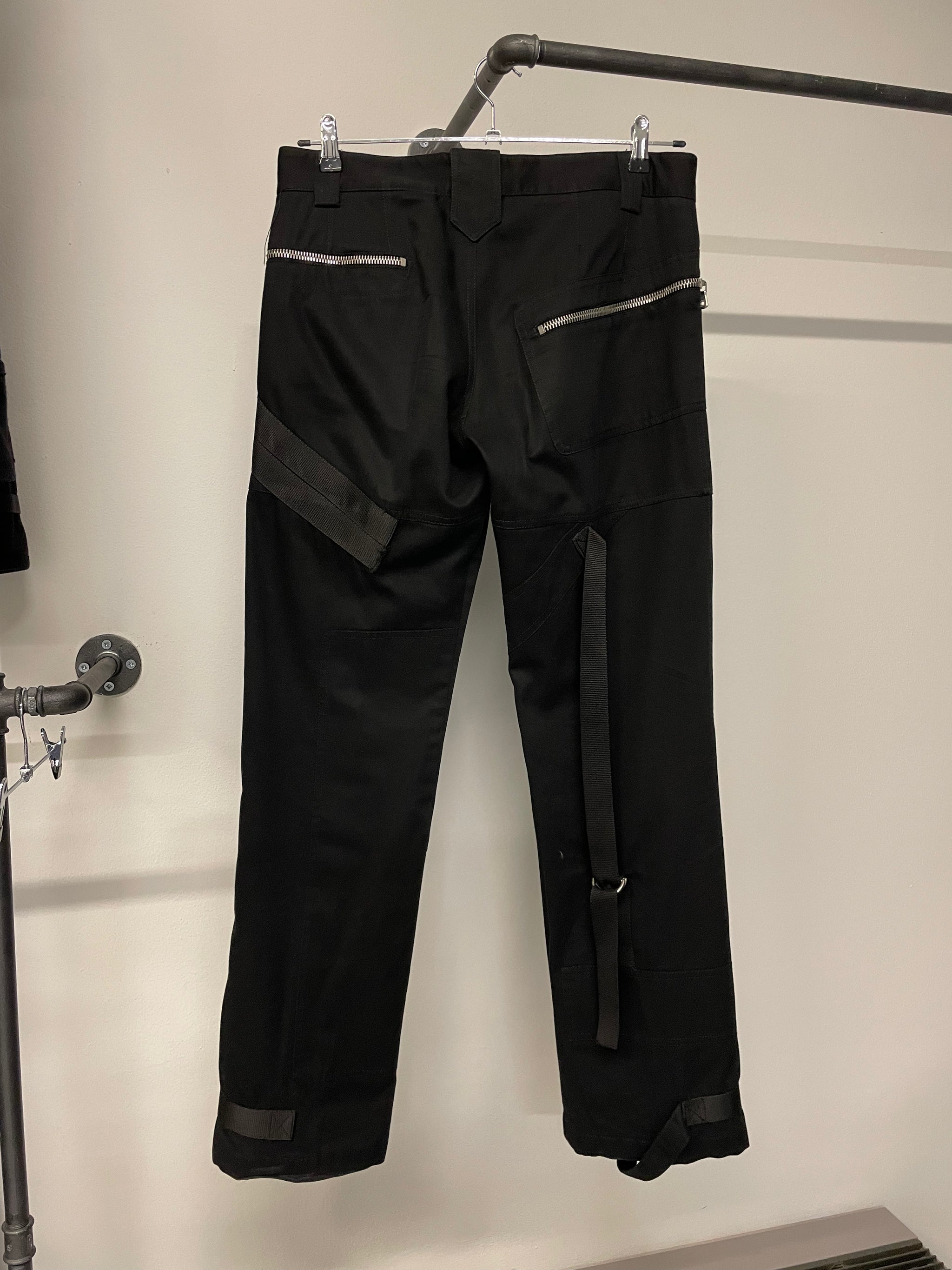 AW2003 Dolce & Gabbana bondage cargo pants – elevated archives AW2003 Dolce & Gabbana bondage cargo pants – elevated archives
