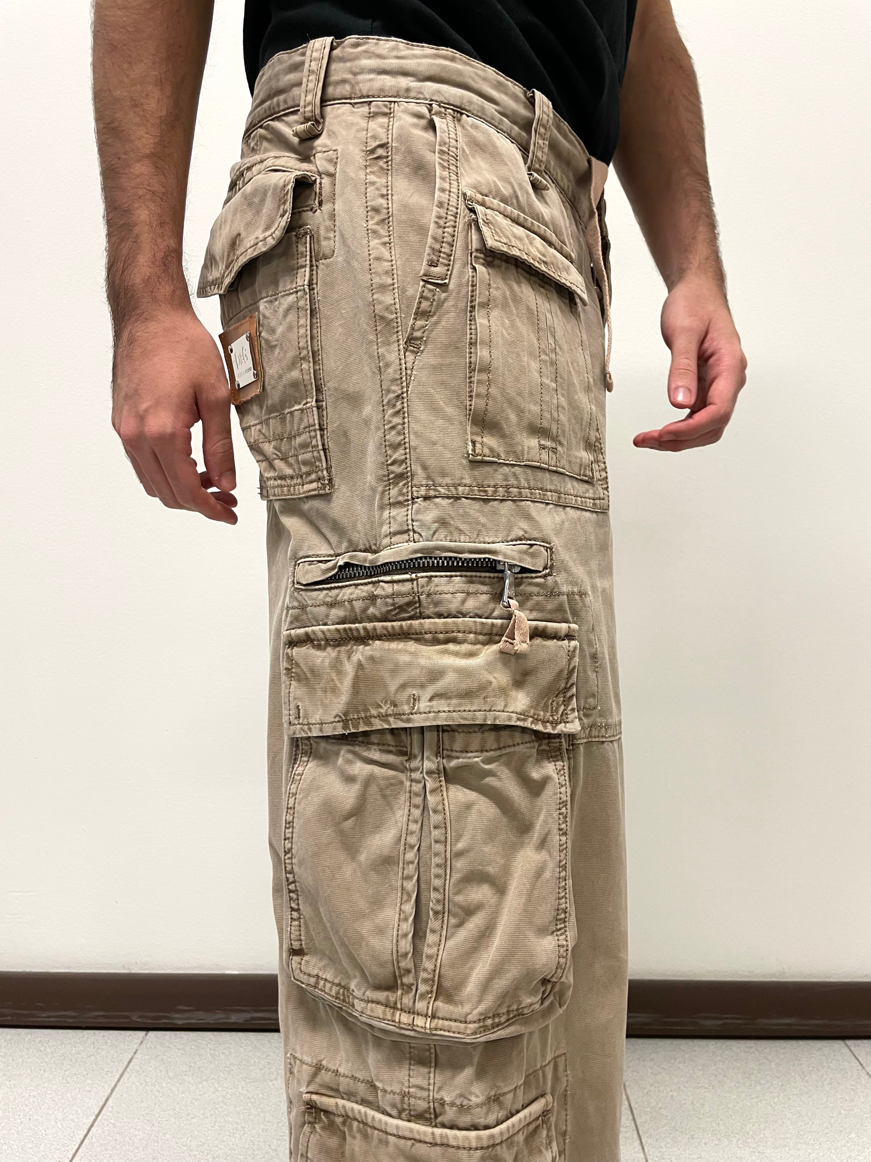 2000s Dolce & Gabbana 18 pockets cargo pants 2000s Dolce & Gabbana 18 pockets cargo pants