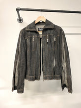 Load image into Gallery viewer, SS2003 Dolce &amp; Gabbana zipper shredder denim jacket
