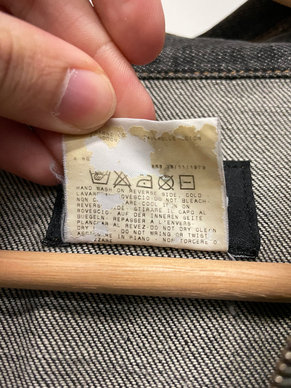 SS2003 Dolce & Gabbana zipper shredder denim jacket