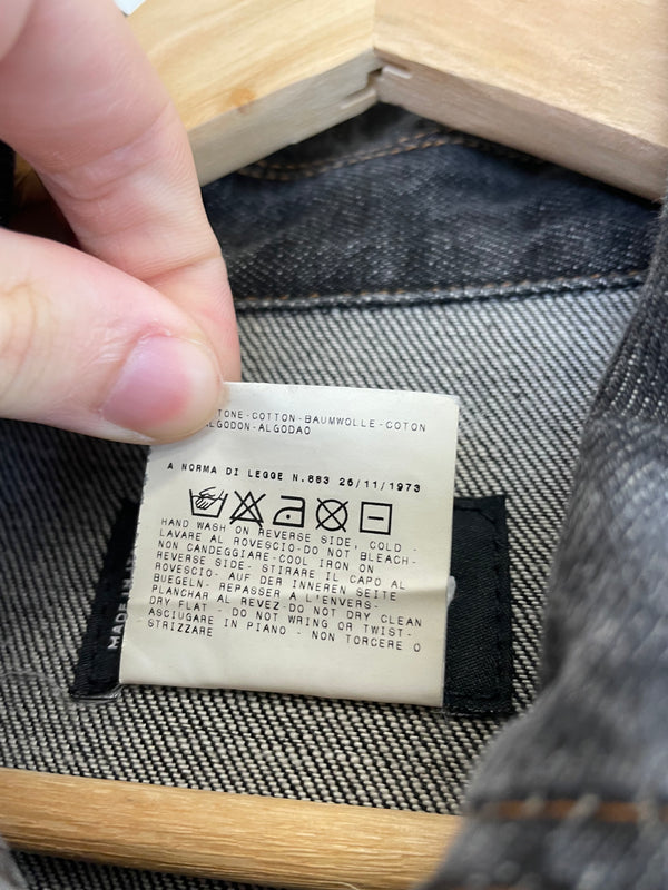 Dolce & Gabbana zipper shredder denim jacket