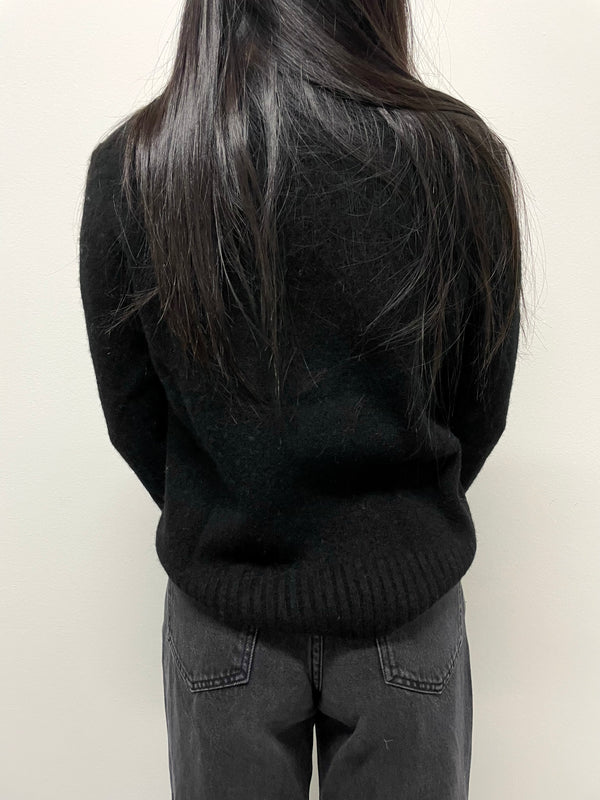 AW2017 Prada “Girls invented” sweater