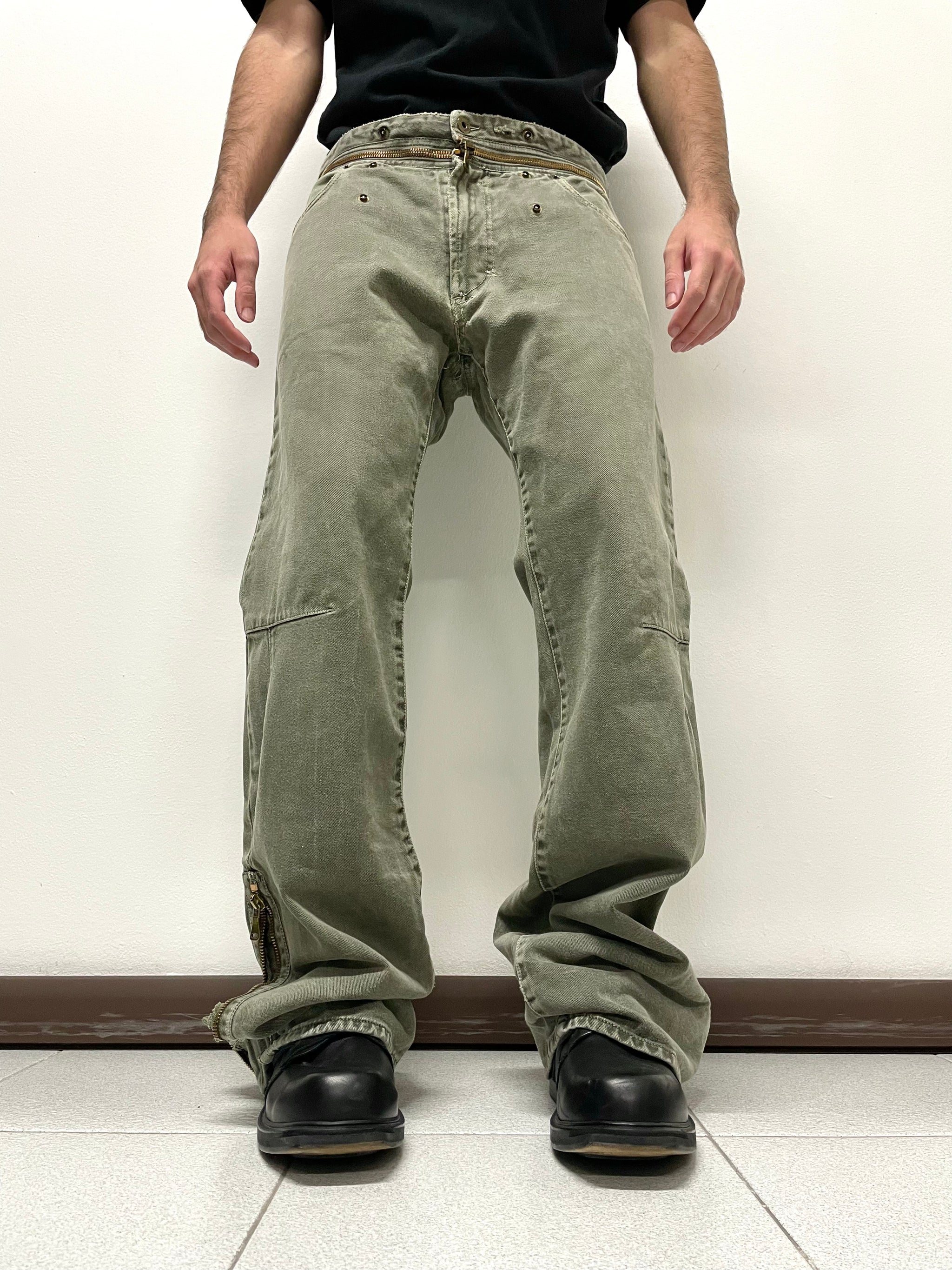 2003 Dolce & Gabbana zipper waist ankle jeans – elevated 2003 Dolce & Gabbana zipper waist ankle jeans – elevated